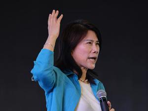 电竞战队剑指冠军，实力再证电竞豪门